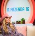 Adriane Galisteu, apresentadora do reality 'A Fazenda'.  Foto: @galisteuoficial e @recordoficial via Instagram / Estadão