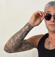 Nick Cruz comentou que conhece várias pessoas trans e todas são diferentes  Foto: Reprodução: Instagram/nickcruz