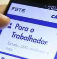 Aplicativo FGTS para celular  Foto: Marcelo Camargo/Agência Brasil / Perfil Brasil