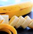 Imagem mostra banana, uma fruta muito versátil e deliciosa.   Foto: Toshiharu Watanabe por Pixabay / Flipar