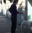 Ex-jogador italiano vive nas ruas com cachorro  Foto: Reprodução/Youtube