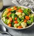 Salada detox fortificante  Foto: Brent Hofacker | Shutterstock / Portal EdiCase