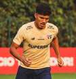  Foto: Rubens Chiri/Saopaulofc.net - Legenda: William Gomes fez grande partida contra o Cruzeiro / Jogada10