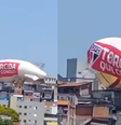 Dirigível contratado pelo time do São Paulo caiu em Osasco  Foto: Reprodução/Carapicuiba Nua e Crua/Facebook