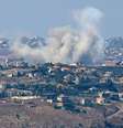 Fumaça saindo do local de um ataque aéreo israelense que teve como alvo vilarejos do sul do Líbano.  Foto: STR/EPA-EFE/REX/Shutterstock / BBC News Brasil