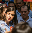 Tabata Amaral durante caminhada na Zona Sul de São Paulo   Foto: Felipe Inácio/Divulgação