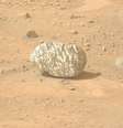Rocha listrada incomum é encontrada em Marte  Foto: Reprodução/NASA/JPL-Caltech/ASU