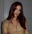 Iris Mittenaere, 31 anos, denunciou o namorado, Bruno Pelat, 22 anos, por violência doméstica  Foto: Reprodução: Instagram/irismittenaeremf