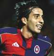  Foto: Reprodução/Instagram/Cagliari Calcio - Legenda: Andrea Capone foi encontrado morto com corte profundo na cabeça / Jogada10