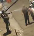 Policial foi filmado usando spray de pimenta contra morador de Heliópolis  Foto: Reprodução/Redes sociais