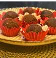 BRIGADEIRO DE LEITE DE COCO  Foto: Bake and Cake Gourmet