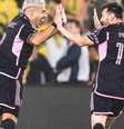 Divulgação/Inter Miami - Legenda: A dupla Messi e Luis Suárez brilha mais uma vez  Foto: Jogada10