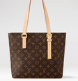 Bolsa Piano, com estampa clássica da Louis Vuitton, custa R$ 16.500 no site da marca no Brasil  Foto: Divulgação/Louis Vuitton