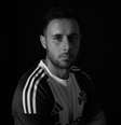  Foto: Divulgação / Panathinaikos - Legenda: Autópsia confirma afogamento como causa da morte de George Baldock / Jogada10