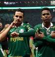Veiga e Estêvão buscam repetir parceria de sucesso em 2024 –  Foto: Cesar Greco/Palmeiras / Jogada10