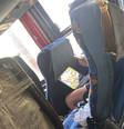Gabi Zanotti mostra situação de ônibus utilizado pelo Corinthians antes de jogo da Libertadores  Foto: Reprodução/Instagram/Gabi Zanotti