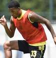  Foto: Marcelo Cortes/Flamengo - Legenda: Cleiton durante o treino desta terça-feira / Jogada10