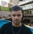 Liam Payne morreu após despencar de sacada em hotel de bairro frequentado por jovens em Buenos Aires  Foto: Fotomontagem: Sala de TV