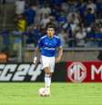  Foto: Gustavo Aleixo/Cruzeiro - Legenda: Lucas Romero lamenta empate do Cruzeiro diante do Bahia, no Mineirão / Jogada10