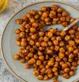 Grão-de-bico assado com tahine  Foto: sarahjgualtieri1 | Shutterstock / Portal EdiCase