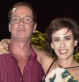 Quase ninguém lembra, mas cantor do tema da série 'Os Normais' foi preso após assassinar a ex-esposa com cinco tiros.  Foto: Divulgação, TV Globo / Purepeople