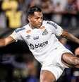 Morelos, do Santos, se envolveu em acidente na Colômbia —  Foto: Reprodução/ Twitter / Jogada10