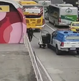 PM do RJ faz operação contra roubo de carros e carga; passageiro de ônibus foi baleado em confronto com bandidos  Foto: Reprodução/TV Globo