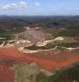 Região da barragem da Samarco foi tomada pela lama  Foto: Márcio Fernandes/Estadão / Estadão
