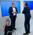 Debate entre candidatos em São José dos Campos é interrompido após discussão  Foto: TV Globo
