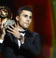 Rodri conquista a Bola de Ouro  Foto: Reuters/Sarah Meyssonnier