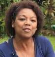 Julieta Amaral foi a primeira âncora negra da RBS TV, afiliada da Rede Globo no Rio Grande do Sul  Foto: Reprodução/TV Globo / Mais Novela