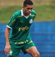  Foto: Fabio Menotti/Palmeiras - Legenda: Gabriel Vareta é um dos rostos da geração vitoriosa da base do Palmeiras / Jogada10