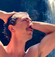 Johnny Massaro está Bahia, em viagem de trabalho  Foto: Reprodução/Instagram