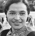 Em 1999, Rosa Parks recebeu a Medalha de Ouro do Congresso, em reconhecimento à sua contribuição para a justiça e a igualdade racial  Foto: Reprodução/Wikimedia Commons