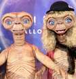 Heidi Klum e o marido se vestiram de E.T. para o Halloween  Foto: Reprodução/Instagram