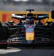 Max Verstappen nos boxes em Interlagos. Motor novo para poder manter a liderança  Foto: Red Bull Content Pool