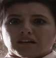 "Eu tenho mais raiva é dela", gritou a ciumenta Leila (Cássia Kis) antes de se virar e atirar pela porta, matando por engano Odete Roitman (Beatriz Segall)  Foto: Reprodução