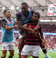 Arrascaeta marcou o primeiro gol do jogo no Maracanã –  Foto: Marcelo Cortes / CRF / Jogada10