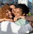 A amizade entre mulheres pode ter um impacto significativo na saúde e na longevidade  Foto: Imagem de Freepik