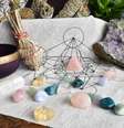 As pedras têm propriedades energéticas e podem funcionar como amuletos para os signos  Foto: Pam Walker | Shutterstock / Portal EdiCase