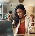 Recite esses 7 mantras para vibrar alto e ter um novembro próspero, cheio de oportunidades e boas energias!  Foto: Shutterstock. / João Bidu