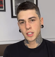 O tatuador Cadu Underdog fez um vídeo contando como foi receber Bruno Mars em seu estúdio  Foto: Reprodução/Instagram/@cadu_underdog