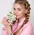 Penteados que combinam charme e funcionalidade surgem como tendência nesta primavera-verão  Foto: freya-photographer | Shutterstock / Portal EdiCase