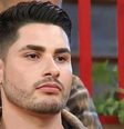 Mudou de novo? Lucas Souza diz que não é bissexual ao abrir o jogo sobre sexualidade  Foto: Reprodução/ Record / Contigo