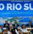 Presidente Lula discursa na abertura da cúpula do G20 ao lado de lideranças internacionais  Foto: DW / Deutsche Welle