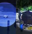 Imagens mostram momento em que delator do PCC é alvejado com 10 tiros de fuzil por criminosos encapuzados  Foto: Reprodução/Fantástico