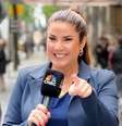 Christiane Pelajo tem sua paciência testada na Times Brasil após enfrentar inúmeras falhas técnicas na GloboNews  Foto: Reprodução/Instagram/@chrispelajooficial
