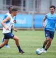  Foto: Lucas Uebel / Grêmio FBPA - Legenda: Confronto com o Cruzeiro pode se desenhar como oportunidade ideal para o Grêmio retomar o caminho das vitórias / Jogada10