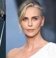 A atriz Charlize Theron  Foto: Getty Imagens / Manequim