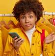 Golpes digitais intensificam na Black Friday: veja como os consumidores podem se precaver.   Foto: Freepikl